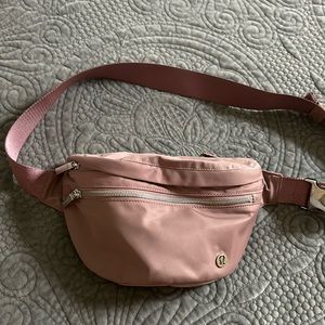 Lululemon belt bag